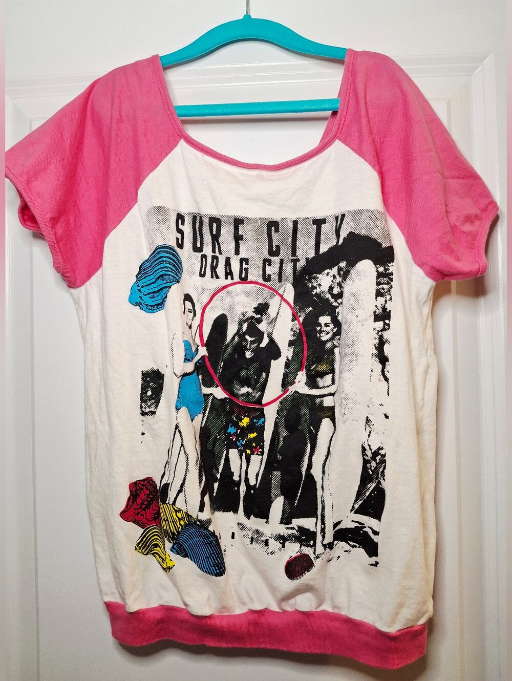Vintage 90s Surf City Graphic Short Sleeve Tee (S)